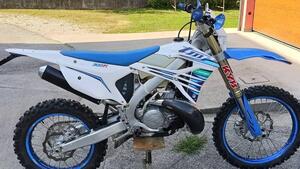Tm Moto EN 300 Fi ES 2T (2022) 