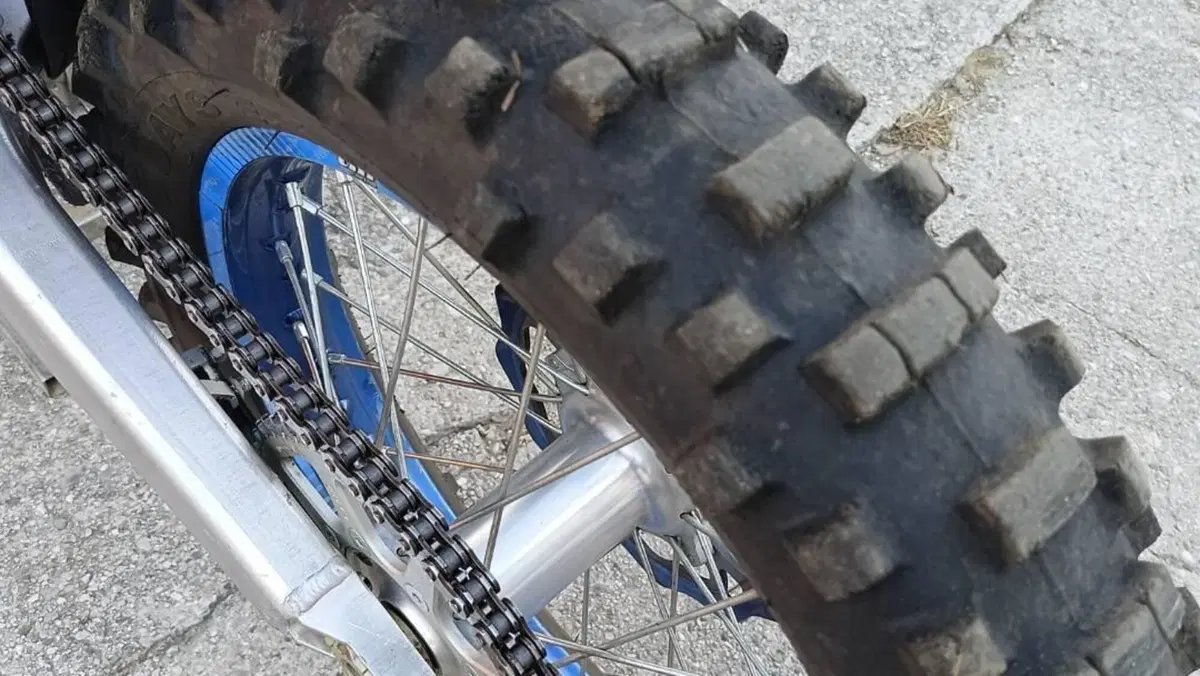 Tm Moto EN 300 Fi ES 2T (2022)  (2)