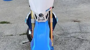 Tm Moto EN 300 Fi ES 2T (2022)  (3)
