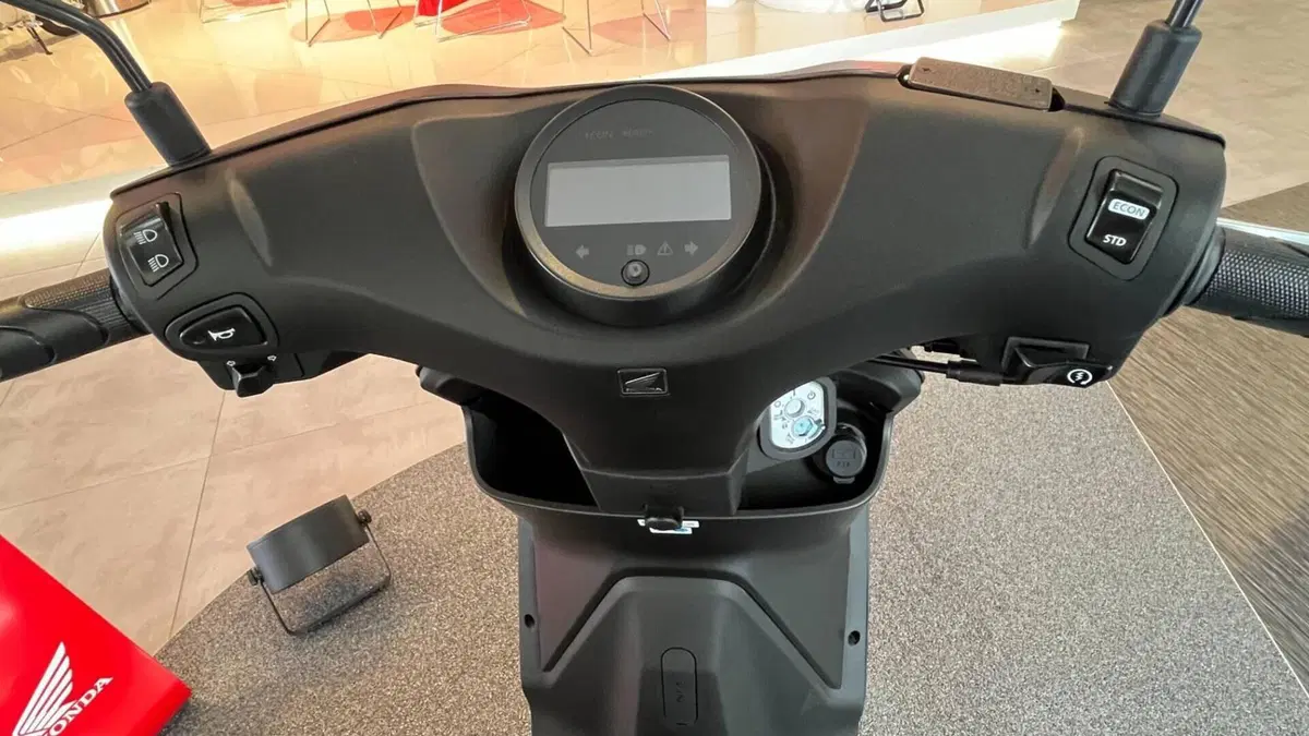 Honda EM1 e (2023 - 26)  (5)