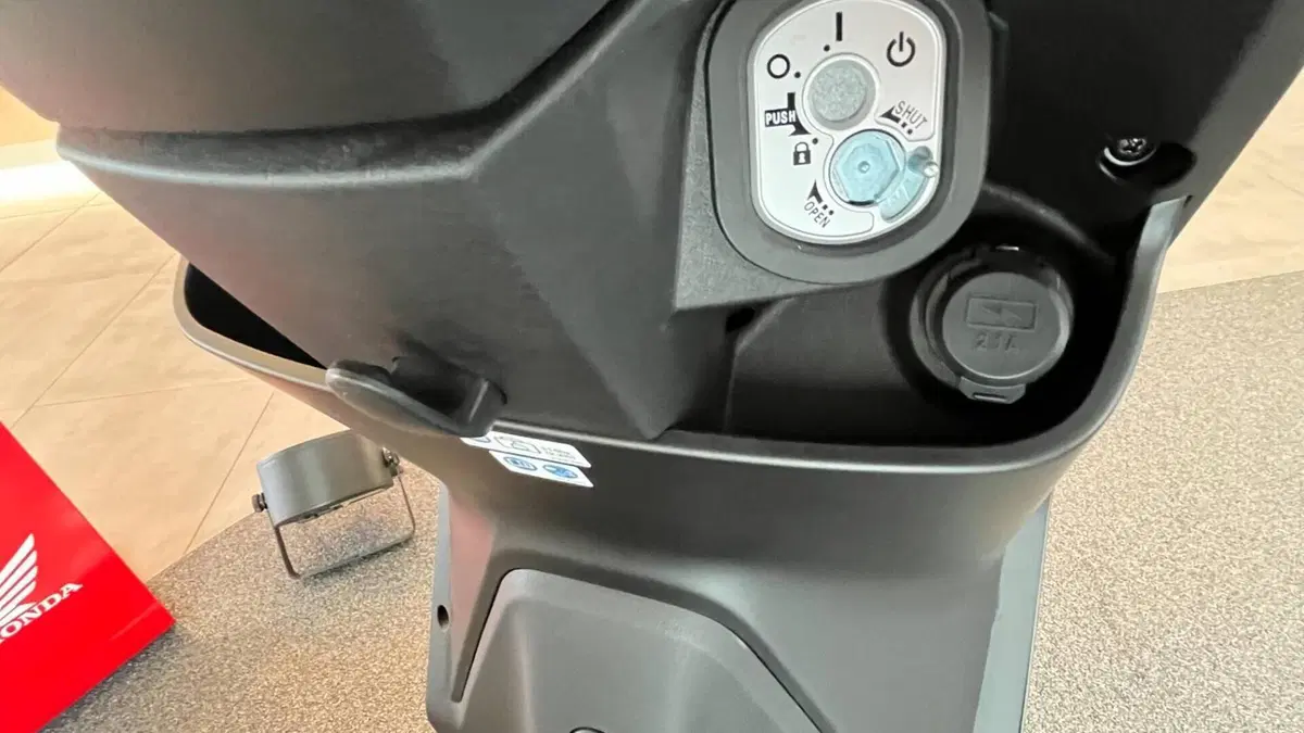 Honda EM1 e (2023 - 26)  (6)
