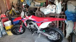 Honda CRF 450RX Supermoto (2018)  (9)