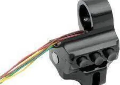 Blocchetto pulsanti PM lato DX nero Performance Machine - Annuncio 8554621