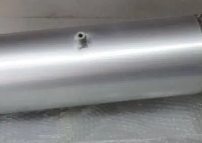 5CHE47100000 SILENZIATORE CON MOLLE ORIGINALE YAMA Yamaha - Annuncio 9336539