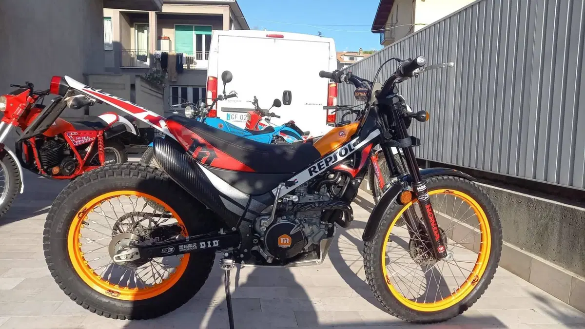 Montesa Cota REPSOL (2010-13)  (3)