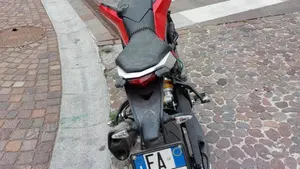 Husqvarna Nuda 900 R (2011 - 13)  (2)