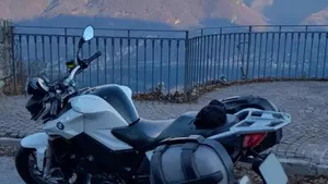 Bmw F 800 R (2015 - 16)  (8)