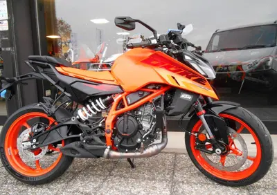 KTM 390 Duke (2024 - 25) - Annuncio 9343329