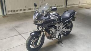 Yamaha FZ6 Fazer (2004 - 07) 