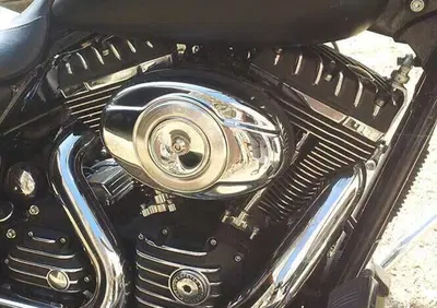 Coperchi Rocker Box nero-cut per Dyna, Softail e T EMD - Annuncio 8553831