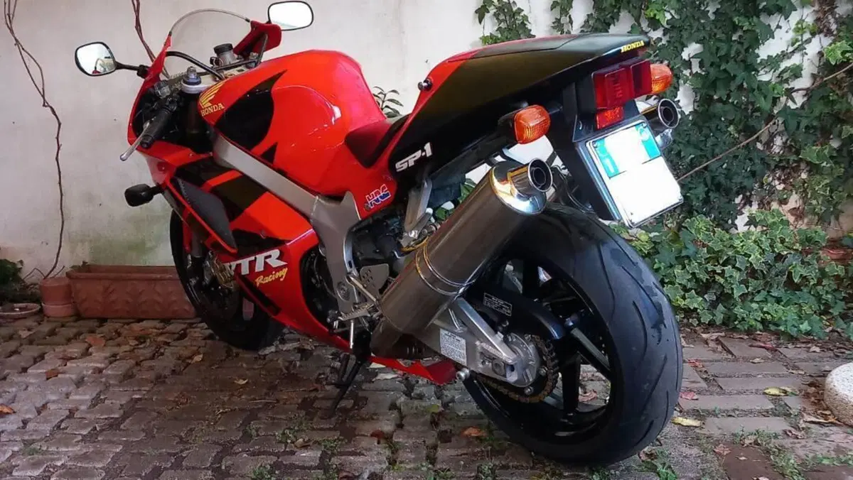 Honda   (3)