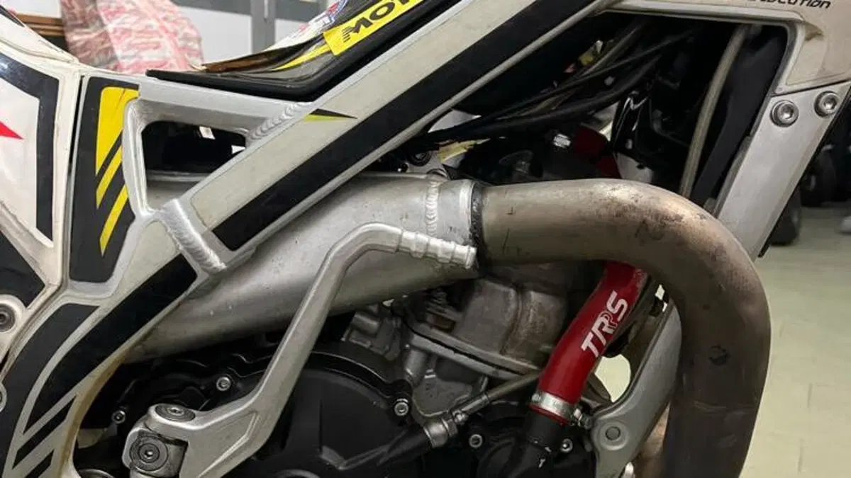 TRS Motorcycles One 300 (2016 - 17)  (4)