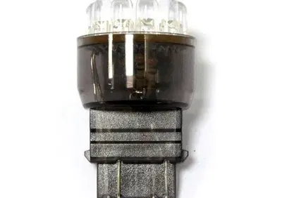 Lampadina a led ROSSA posteriore faro e stop 12V a  - Annuncio 9175255