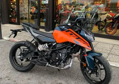 KTM 125 Duke (2024 - 25) - Annuncio 9347525