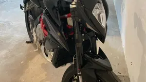 MV Agusta Rivale 800 EAS ABS (2013 -17)  (2)