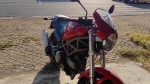 Ducati Monster 620 I.E (2002) 