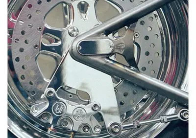 Pinza freno PM 4 pistoni post. con supporto custom Performance Machine - Annuncio 9024549