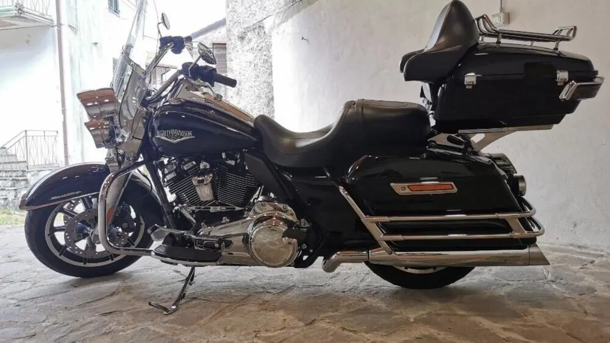 Harley-Davidson 107 Road King (2017) - FLHR  (2)