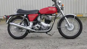 Norton Commando Roadster epoca