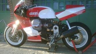Moto Guzzi V11 Le Mans (2001 - 06)