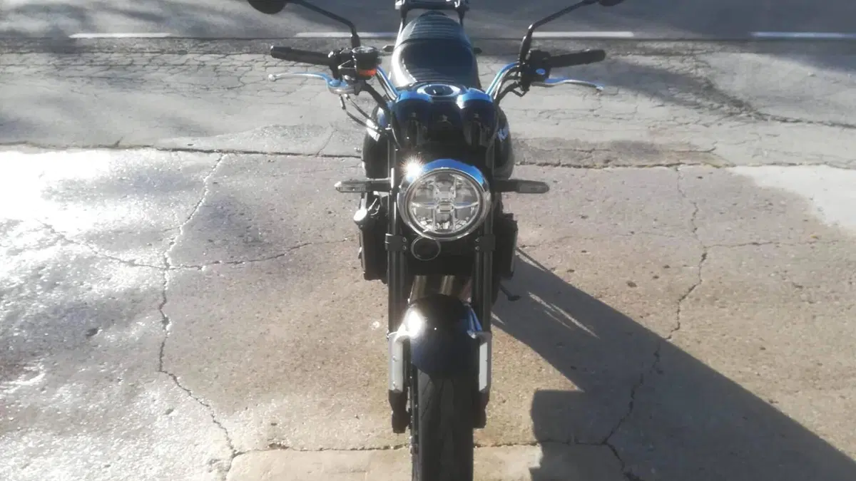 Kawasaki Z 900 RS Performance (2020)  (5)