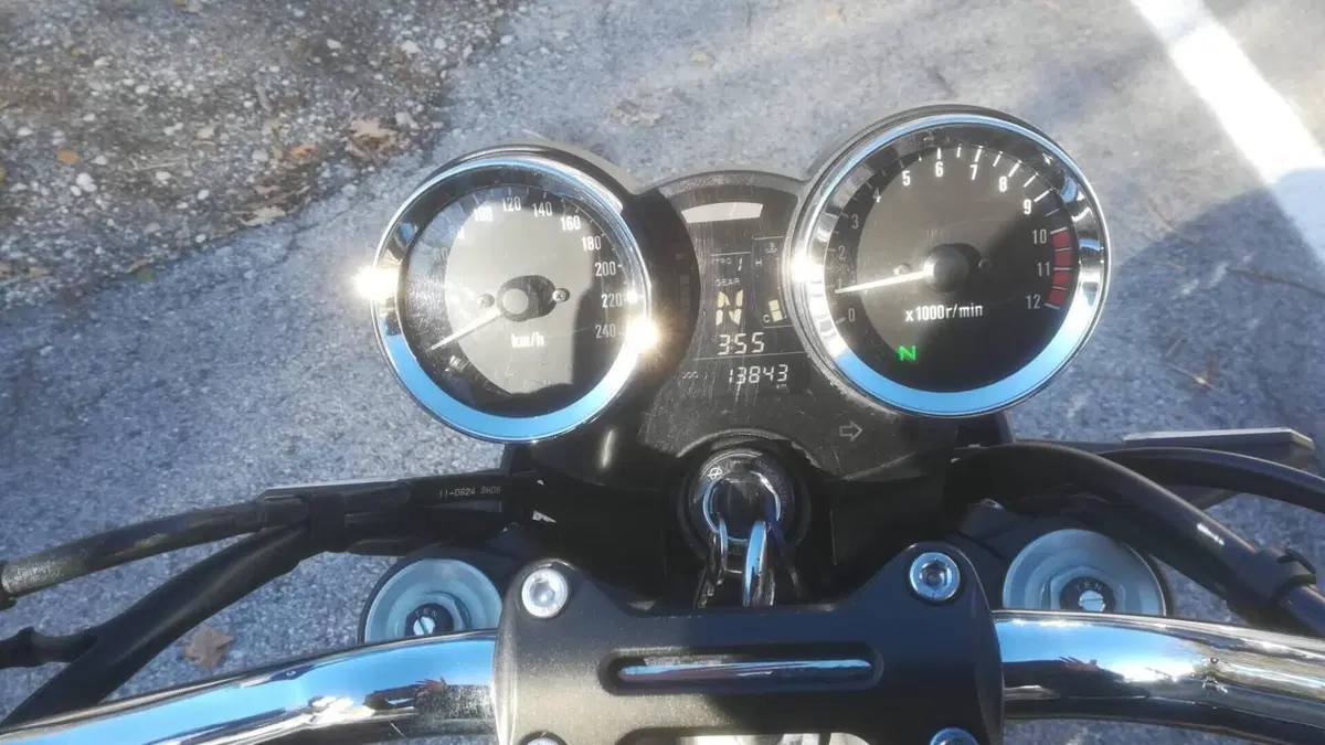 Kawasaki Z 900 RS Performance (2020)  (6)