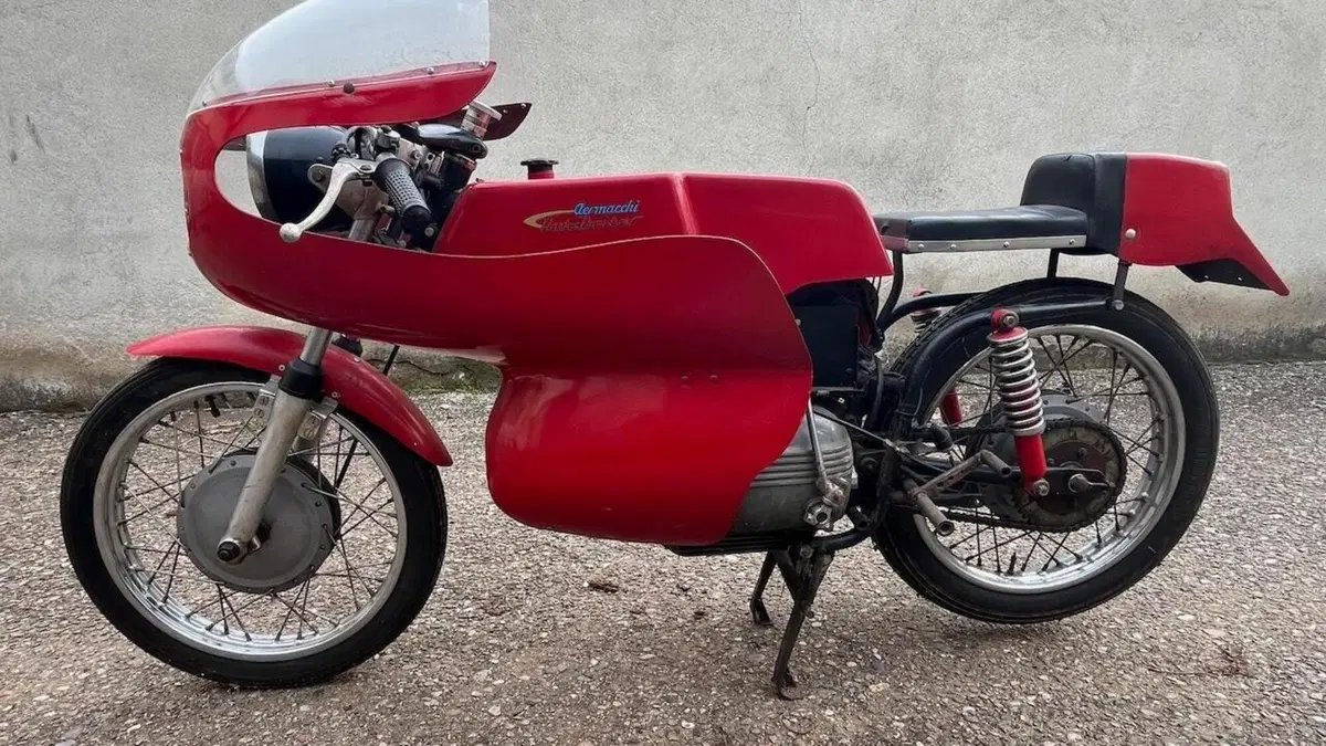 Aermacchi Harley-Davidson   (3)
