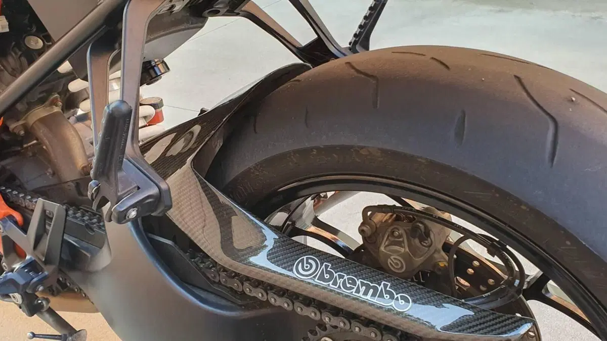 KTM 1290 Super Duke R ABS (2014 - 16)  (11)