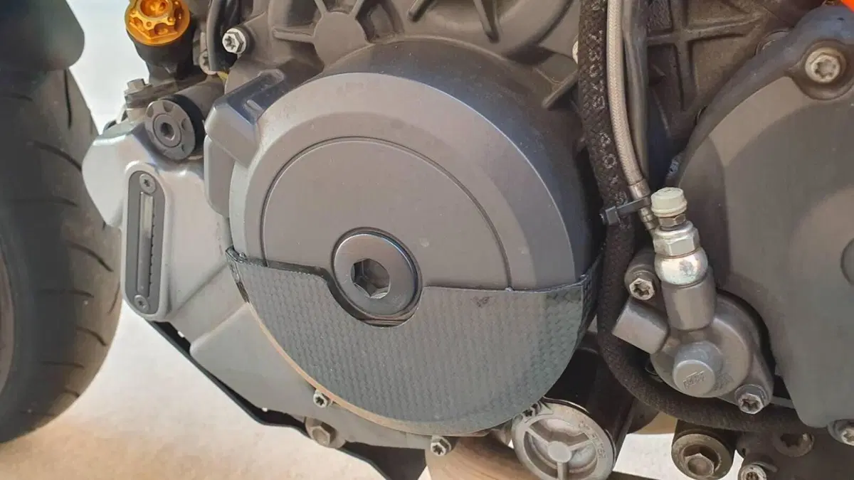 KTM 1290 Super Duke R ABS (2014 - 16)  (7)