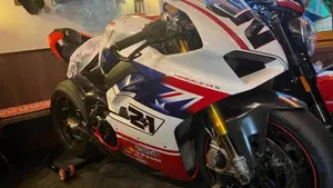 Ducati Panigale V4 S 1100 (2018 - 19)  (3)