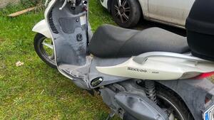 Suzuki SIXteen 150 (2007 - 14) 