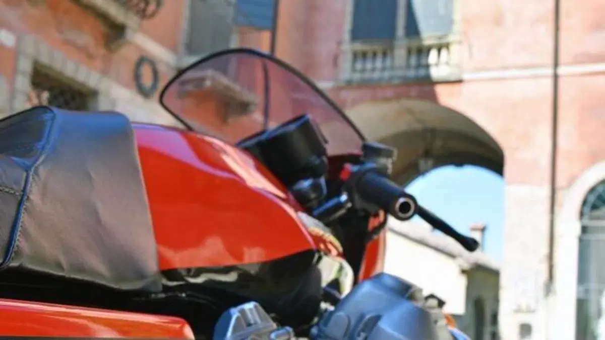 Moto Guzzi   (6)