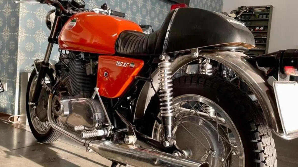 Laverda   (6)