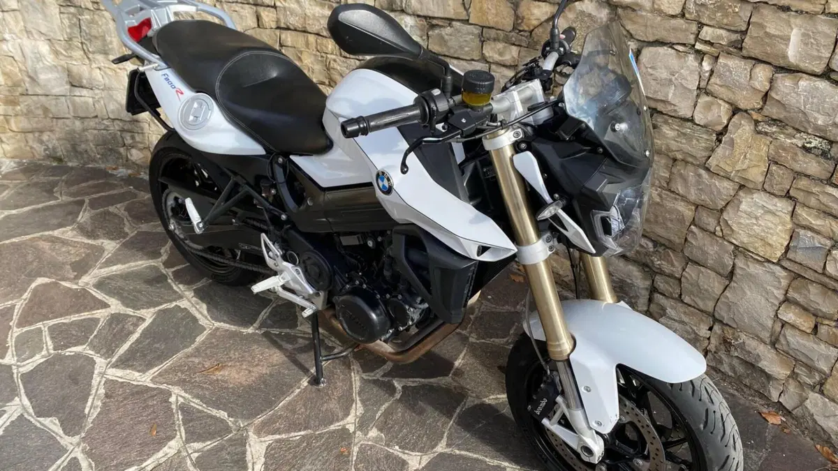 Bmw F 800 R (2015 - 16)  (3)