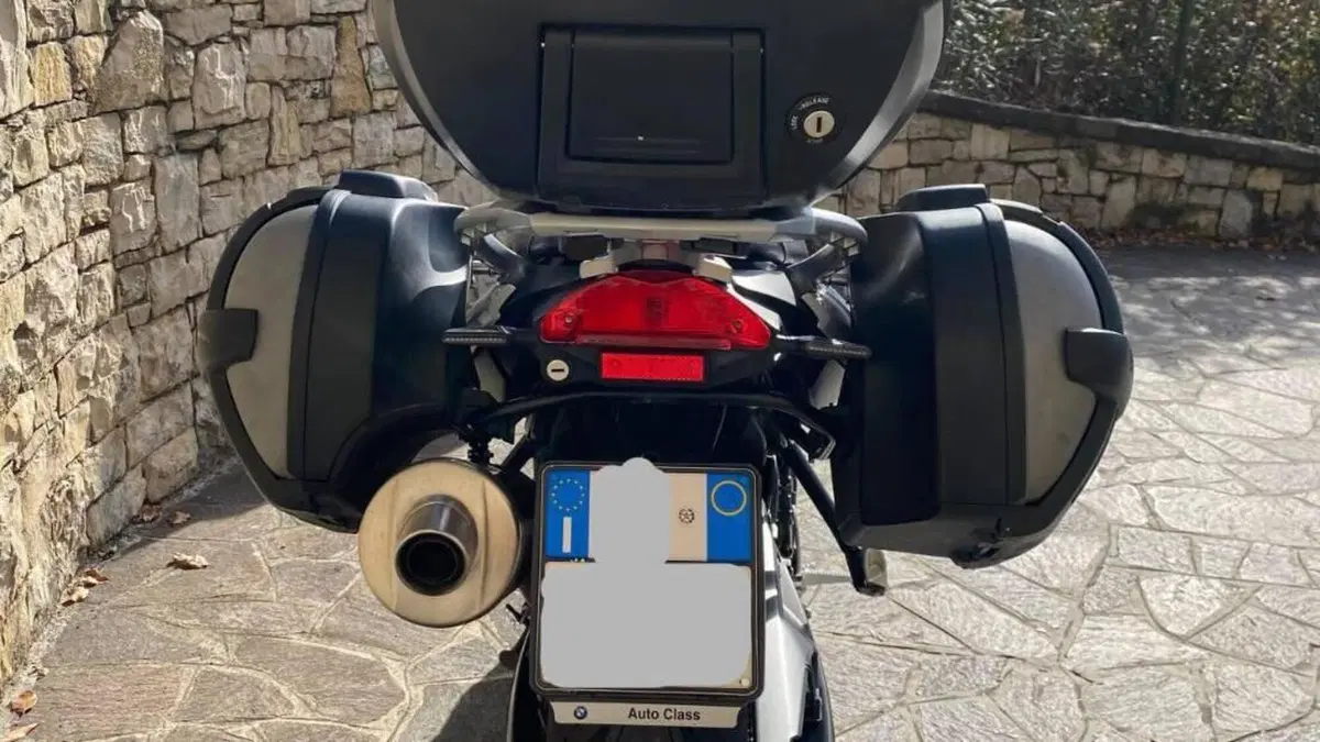 Bmw F 800 R (2015 - 16)  (5)