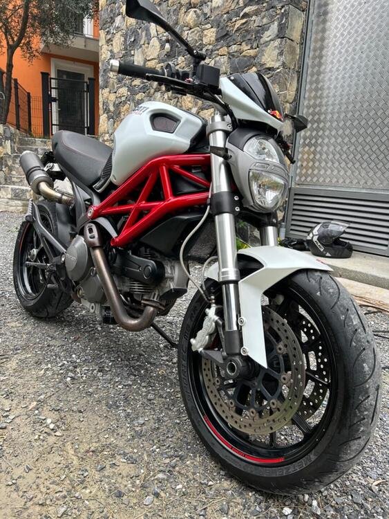 Ducati Monster 796 (2010 - 13) 