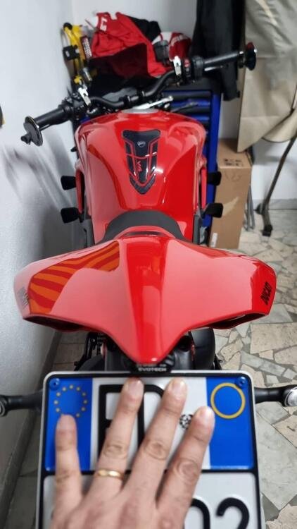 Ducati Streetfighter V4 S (2023 - 24) 