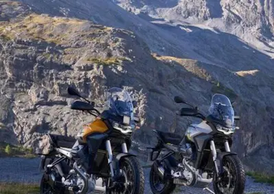 Moto Guzzi Stelvio (2024 - 26) - Annuncio 9372431