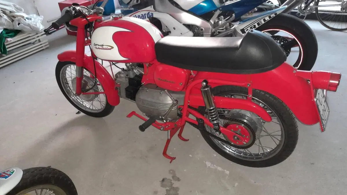 Aermacchi Harley-Davidson   (2)