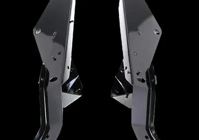 Supporti esterni per batwing per Touring*** 99-13 Drag Specialties - Annuncio 9379024