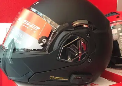 ADVANT SOLID MATT BLACK 4X LS2 - Annuncio 9379581