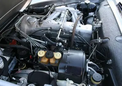 Mercedes-Benz 280 SL pagoda  (9)