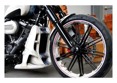 Puntale coperchio radiatore Cult Werk Racing grezz  - Annuncio 8826617