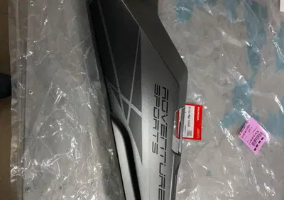 FIANCATA POST. SX HONDA AFRICA TWIN. CODICE 83700M - Annuncio 9390459