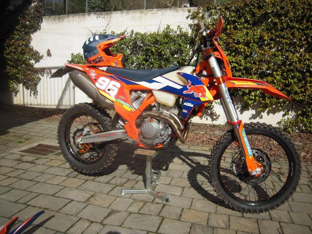 KTM EXC 350 F Factory Edition (2022) 
