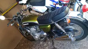 Honda   (4)