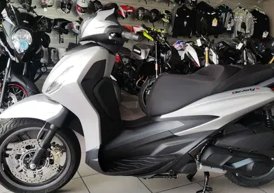 Piaggio Beverly 300 S ABS-ASR (2021 - 25) - Annuncio 9402322