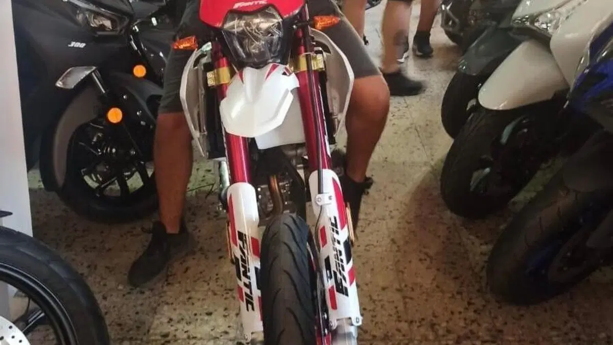 Fantic Motor Motard 125 Competition 4t (2020)  (3)