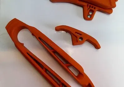 KIT CRUNA CATENA +FASCIA FORCELLA KTM Ufo Plast - Annuncio 9403485
