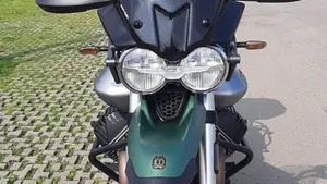 Moto Guzzi V85 TT Centenario (2021 - 22) 